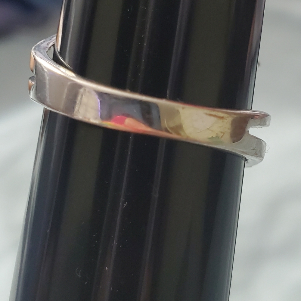 Ring - Picture 5 of 6